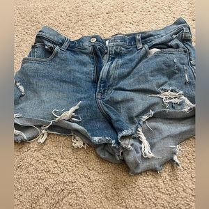 LIKE NEW. Abercrombie and fitch high rise size 29